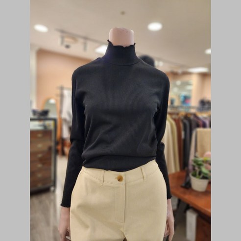 BCBG 어쓰웜 티셔츠 – B4A1X402 99 [블랙] bcbg바지