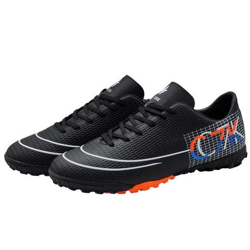 풋살 경기장을 정복하기 위한 궁극의 풋살화