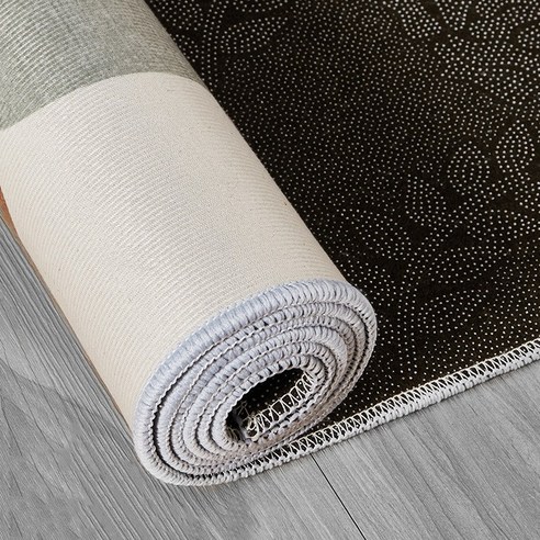 고급스러움과 실용성을 겸비한 특대형 극세사 매트