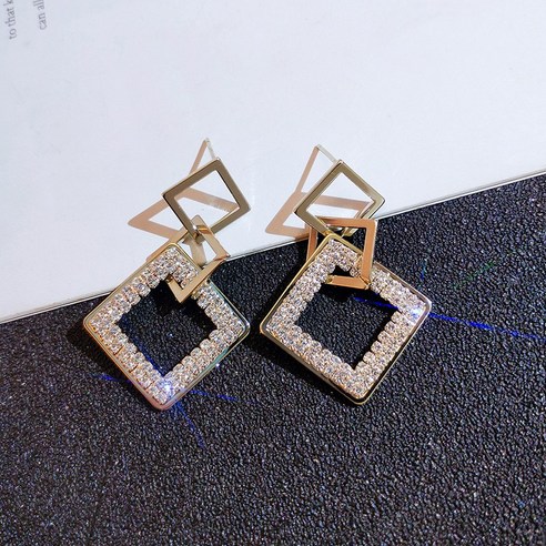 caoyin개인 기질 고급 다이아몬드 모양의 귀걸이새로운 유행 한국어 인터넷 연예인 모든 일치 귀걸이