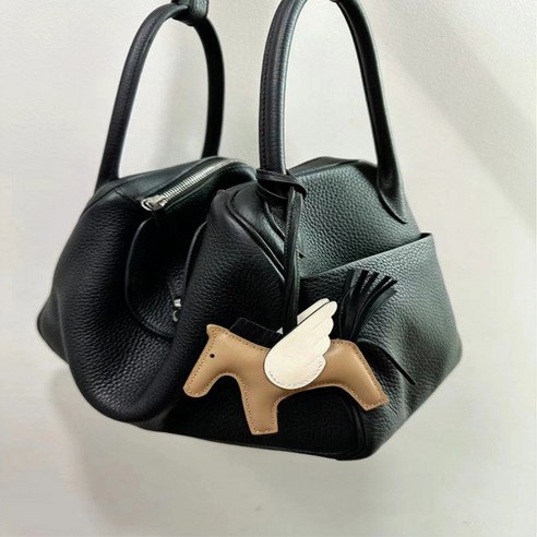 개성과 품질을 갖춘 뛰어난 악세사리