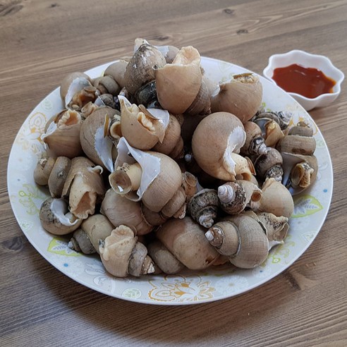 동해안의 맛과 영양을 담은 자숙 백골뱅이