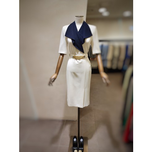 모조에스핀 간절기성 썸머 프릴카라넥 원피스 S222MSE026-IV(1737084)