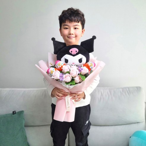 로맨틱앤의 대형 인형 꽃다발: 축하와 감사를 전하는 최고의 선물