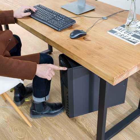 엔산마운트 CB-01 PC홀더로 책상 위 공간을 혁신하고, 쾌적한 데스크 환경을 만드세요.