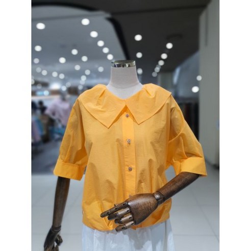 발렌시아 볼륨 셔링 빅카라 블라우스 246GB72 (686432 )