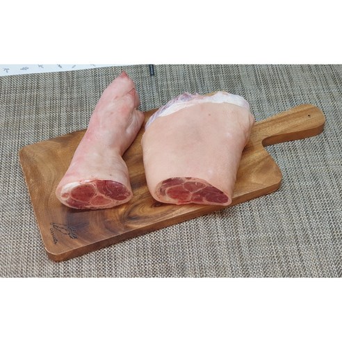 국내산 한돈의 진가를 느낄 수 있는 착한정육점의 통족 절단족