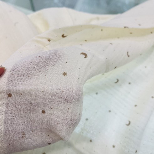 별빛 담은 포근함, 아가방 블랭킷으로 우리 아이 꿀잠을 지켜주세요.