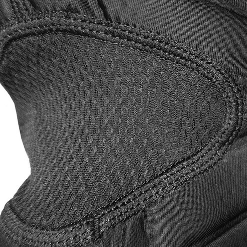 자유로운 움직임과 안정적인 지지력의 완벽한 조화, 나이키 프로 오픈 파텔라 무릎 보호대 3.0