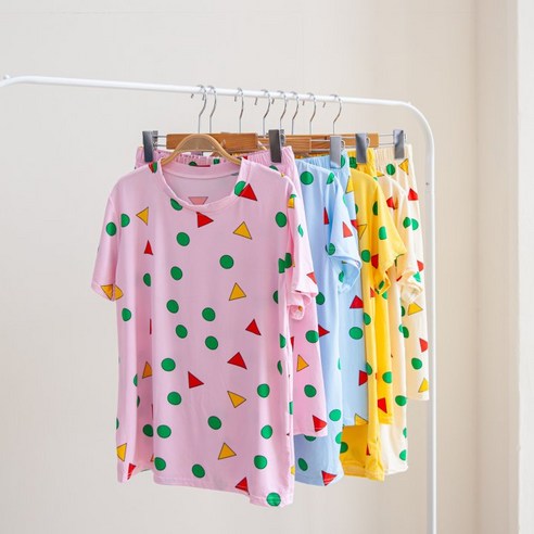 온 가족 시원하고 행복한 여름밤을 위한 가족 잠옷 세트