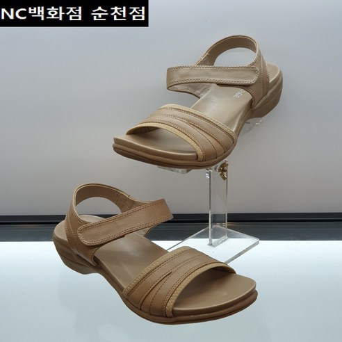 [에스콰이아] 단독특가 40%할인 발이편한 컴포트+초경량 & 벨크로(찍찍이) 타입 (3cm굽) 발볼이 편한 여성 샌들 #매장 BEST제품# [베이지]