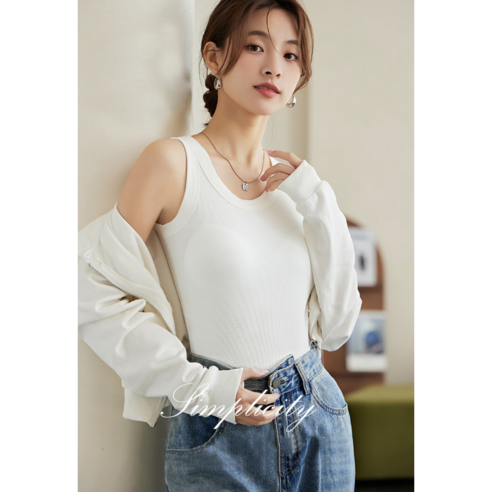 일상 속 자유로움을 선사하는 데일리 런닝 나시