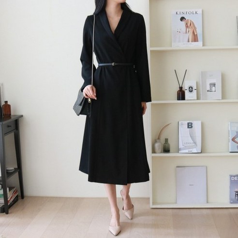 세련되고 편안한 상견례 원피스로 특별한 하객룩을 완성하세요.