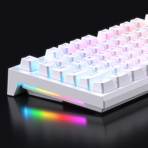 KEYXGSUL R87 RGB 핫스왑 풀윤활 게이밍 기계식 키보드 황축은 고급스러운 분위기와 반응 속도를 제공하는 편리한 게이밍 키보드입니다.