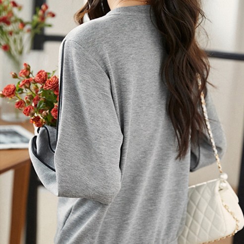 세련된 데일리 맨투맨