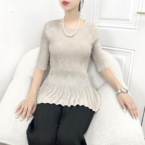 마담플리츠 코첼라 플리츠 티셔츠 프릴 5부 주름 블라우스
