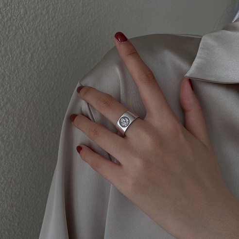 KORELAN구리 반지 여왕 두상 반년 가을 트렌드 복고 개성 검지 반지 소규모 디자인 반지