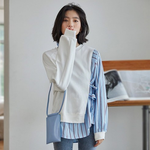 SU 새로운 디자인 감각 틈새 스트라이프 셔츠 스티치 스웨터 여성 풀오버 이른 봄 가을 긴 소매