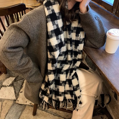 달팽이 크롤러 다크 블루 격자 무늬 스카프 여성 겨울 따뜻한 스카프 여성 겨울 새로운 패션