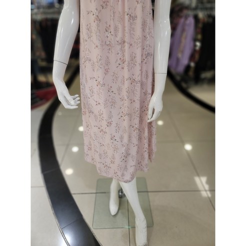 편안함과 화사함이 만개하는 비비안 플라워 나염 원피스 잠옷