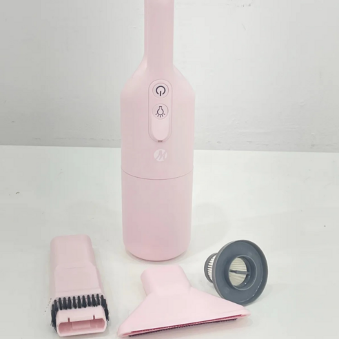 다양한 용도로 활용 가능한 밀키홈 핸디청소기