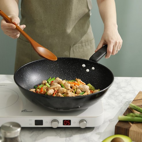 합리적인 가격에 뛰어난 기능성을 더한 맥반석 코팅 업소용 궁중팬 32cm, 주방을 더욱 풍요롭게!