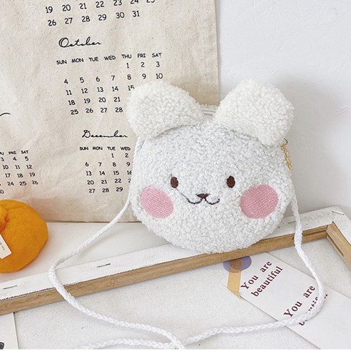 설날 선물로 딱! 귀여움과 따뜻함을 담은 베스더스 뽀글이 양털 아기 가방