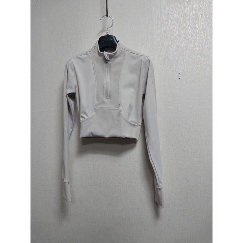 운동할 때 뭘 입을지 고민이라면? 룩스웨어 크롭 져지 스포츠티 솔직 후기 룩스웨어