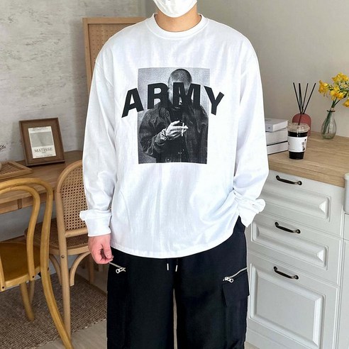 Y2K 레터링 프린팅 쿼터 ARMY 스트릿 롱슬리브 티셔츠 3컬러 아미카라티 Y2K 레터링 프린팅 쿼터 ARMY 스트릿 롱슬리브 티셔츠 3컬러 아미카라티