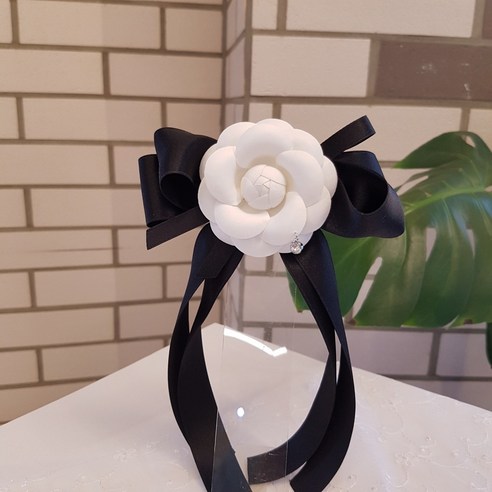 필드를 수놓는 우아함, 코코 명품 골프핀으로 완성하는 품격 있는 스타일 명품머리핀