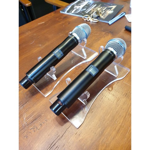 아크릴 마이크 거치대: 품격 있는 공간을 위한 완벽한 선택