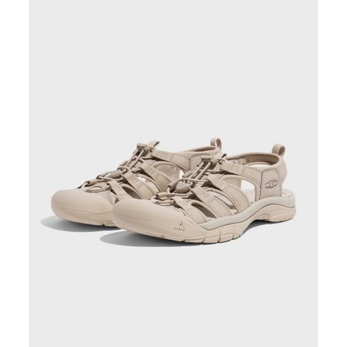 킨 뉴포트 H2 샌들: 사파리를 담은 여름날의 자유, 발끝에서 시작되다 킨