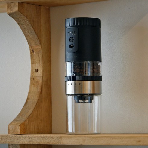 원두 커피 분쇄의 새로운 차원: 마리슈타이거 루미 무선 전동 커피그라인더