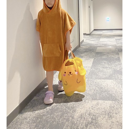 산리오 메쉬가방: 여름 휴가의 사랑스러운 필수템