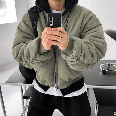 오버핏 두꺼운 항공 점퍼: 겨울철 따뜻함과 편안함 보장