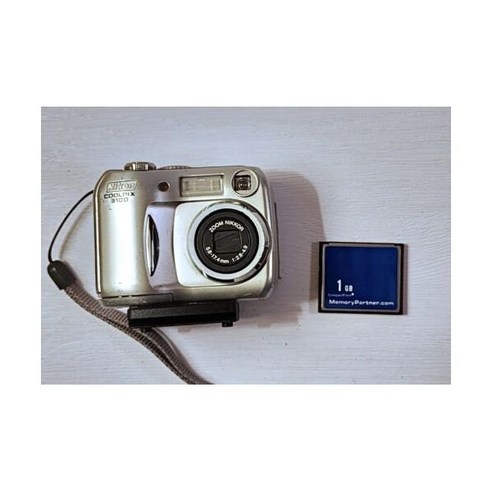 추억을 담는 레트로 디지털 카메라, 니콘 COOLPIX 3100
