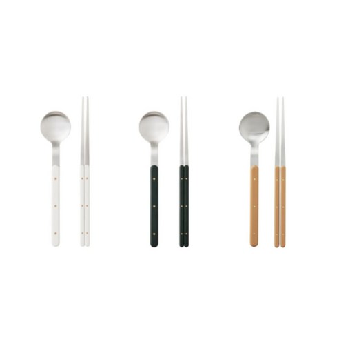 무광의 아름다움으로 식탁을 빛내는 오덴세 레고트 커트러리 한식기 2인조 세트