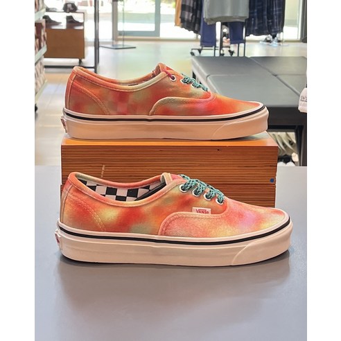 반스 남여공용 스니커즈 어센틱 44 Dx VN0005U8BMC