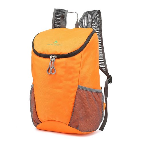 ANKRIC 등산가방 스킨 백 울트라 얇은 휴대용 접이식 여행 가방 숄더백 방수 등산 가방 야외 배낭 남성과 여성