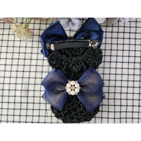 고급스러운 헤어스타일을 연출하는 왕진주 쪽빛 헤어망
