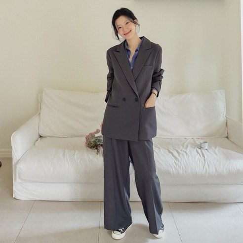 봄날 스타일링을 더 스타일리시하게: 로로텐 오버핏 블레이저