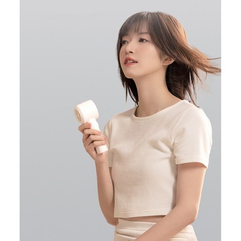 더위를 날려버리는 필수 휴대용 선풍기