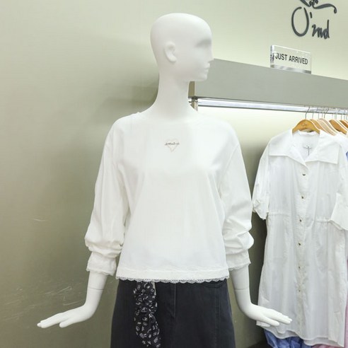 오즈세컨레이스 블록 로고 엠블럼 탑 O22D8TTO564W 화이트 블랙1177610