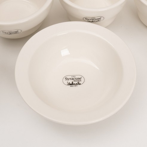 신혼의 달콤함을 담은 시라쿠스 뉴욕 2인 식기세트