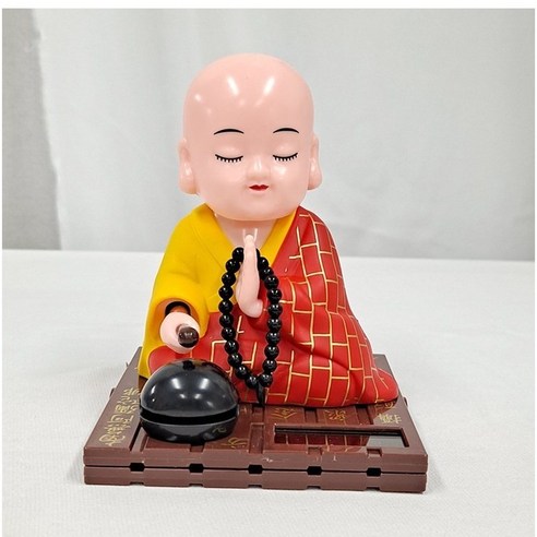 목탁치는 스님 태양열인형 스님노호혼 동자승인형 목탁치는 태양열, 빨강스님 대형, 1개
