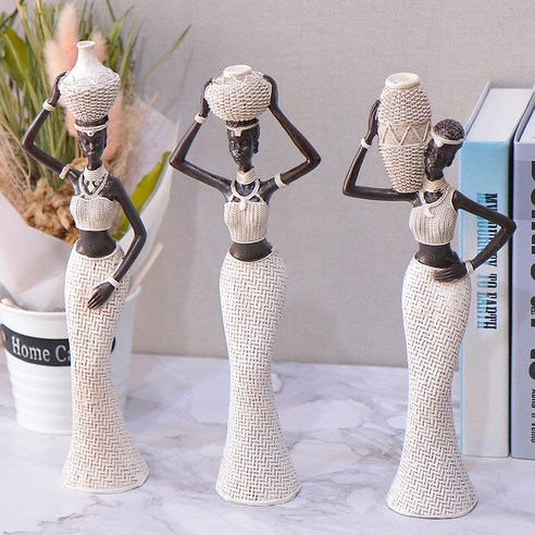 골드디자인 장식 소품 인디언 여인 인테리어 장식품은 현대적이고 세련된 디자인으로 다양한 공간에 멋스러운 악센트를 더해줍니다.
