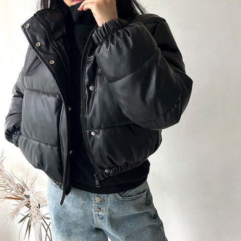 스타일, 따뜻함, 다기능성을 완벽하게 조화시킨 네모엔룩 자켓
