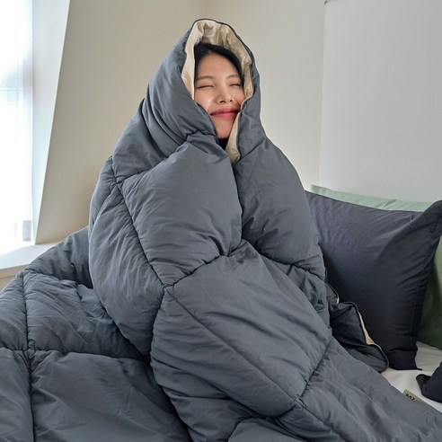 [SaleNOWㅣ인기상품] 겨울의 편안함: 폭신하고 따뜻한 구스이불로 웅크려 앉기 [세일나우ㅣ추천상품]