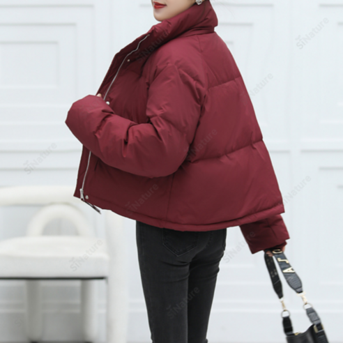 스타일리시한 따뜻함을 위한 시네이처 여성 숏패딩 경량 패딩 크롭 점퍼