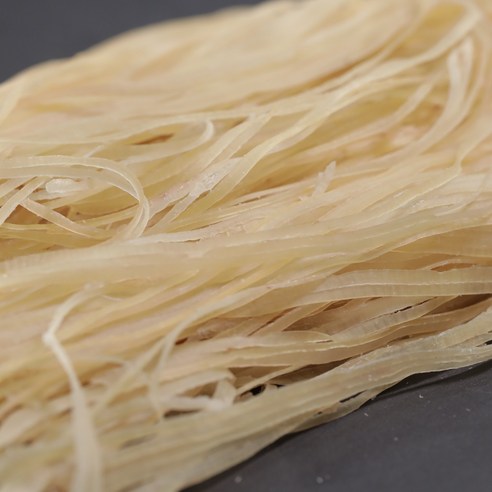 야들야들 오징어실채 하나로 밥상 고민 끝!